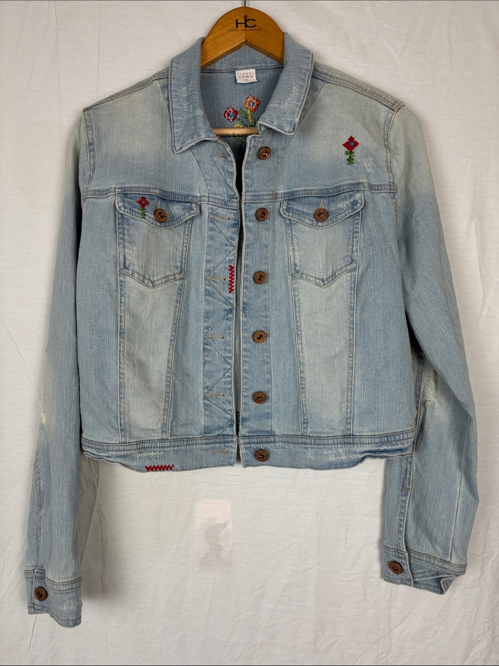 Tinseltown Light Blue Embroidered Denim Jacket Medium Flowers Cotton Boho